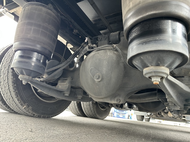 中古 日野 ウイング 大型 R3年 2DG-FW1AHGの部品