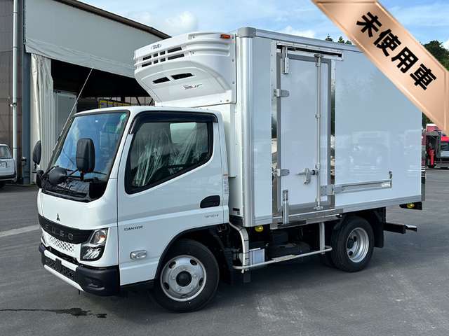 【近日入庫予定】【未使用車】R6年 キャンター 冷凍バン 標準幅ショート -30℃設定 左サイド扉 5MT 縞板アルミ床 総重量5t未満 