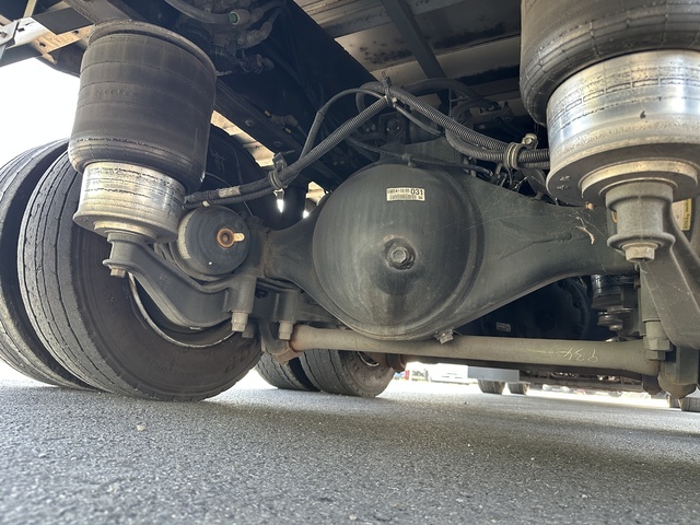 中古 【495万円】いすゞ ウイング 大型 H30年 2PG-CYJ77Cの部品