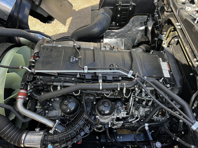 中古 三菱ふそう トレーラーヘッド (トラクターヘッド) 大型 R7年 2PG-FP84HDRの部品