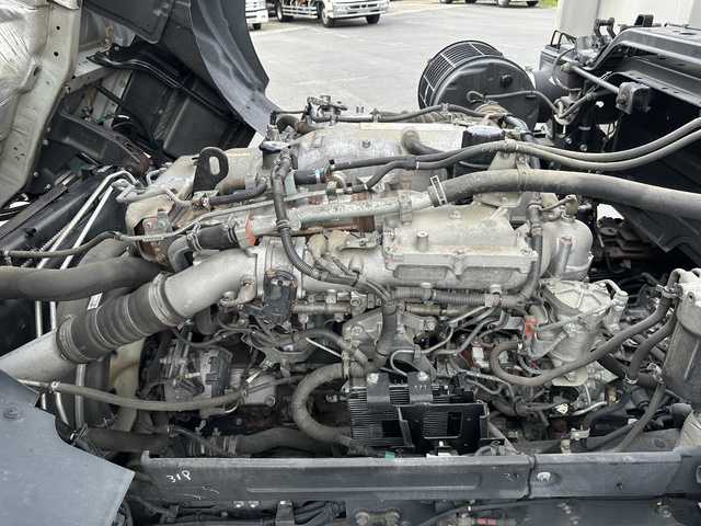 中古 いすゞ ウイング 大型 R3年 2PG-CYJ77Cの部品