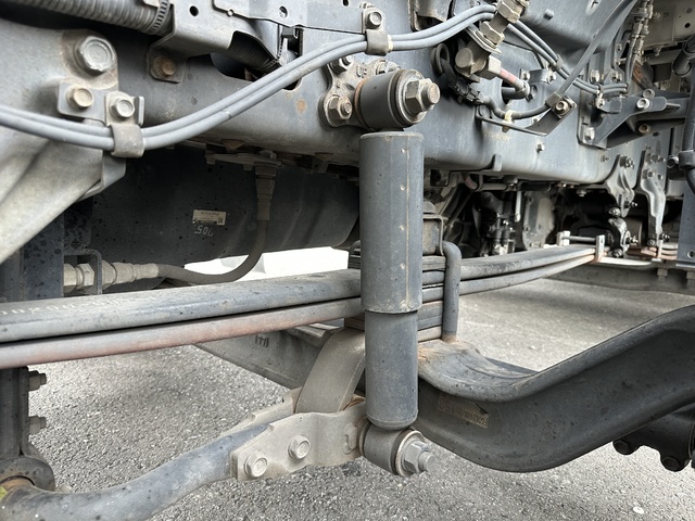 中古 いすゞ ウイング 大型 R3年 2PG-CYJ77Cの部品