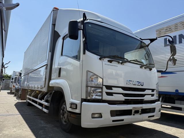 【近日入庫予定】H27年 フォワード ウイング ワイド幅 リアエアサス 内高239㎝