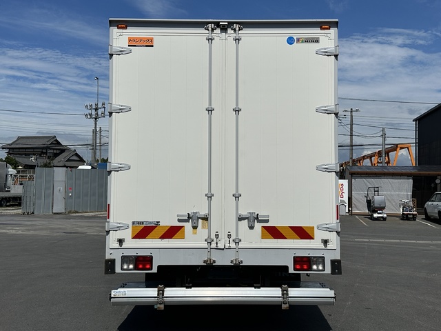 中古 【682万円】日野 ウイング 4トン(中型) R3年 2PG-FD2ABGの外装