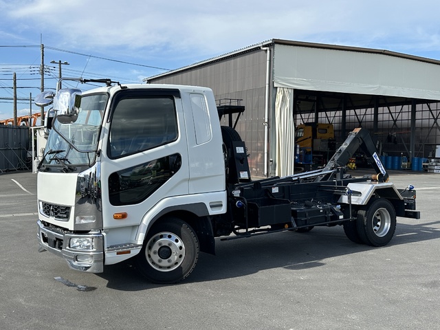 中古 【880万円】三菱ふそう アームロール 4トン(中型) R3年 2KG-FK62Fの外装