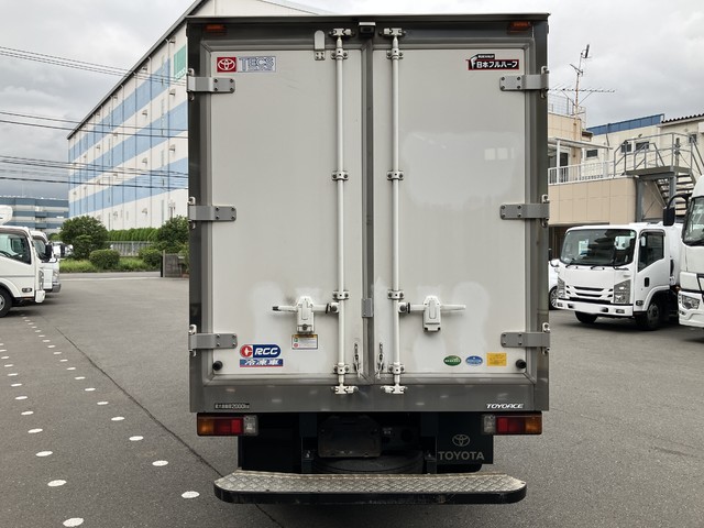 中古  冷凍バン 2トン(小型) R1年 TKG-XZC605の外装