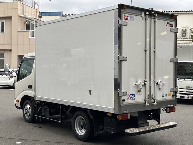 中古  冷凍バン 2トン(小型) R1年 TKG-XZC605の外装