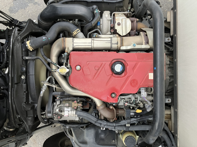 中古  冷凍バン 2トン(小型) R1年 TKG-XZC605の部品