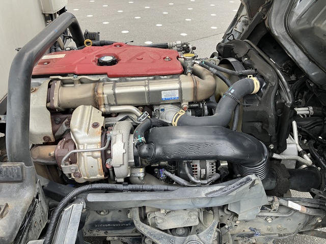 中古  冷凍バン 2トン(小型) R1年 TKG-XZC605の部品