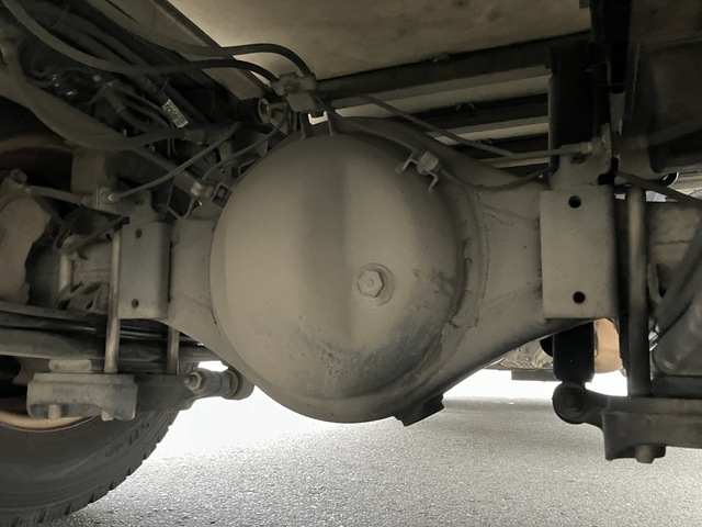 中古  冷凍バン 2トン(小型) R1年 TKG-XZC605の部品