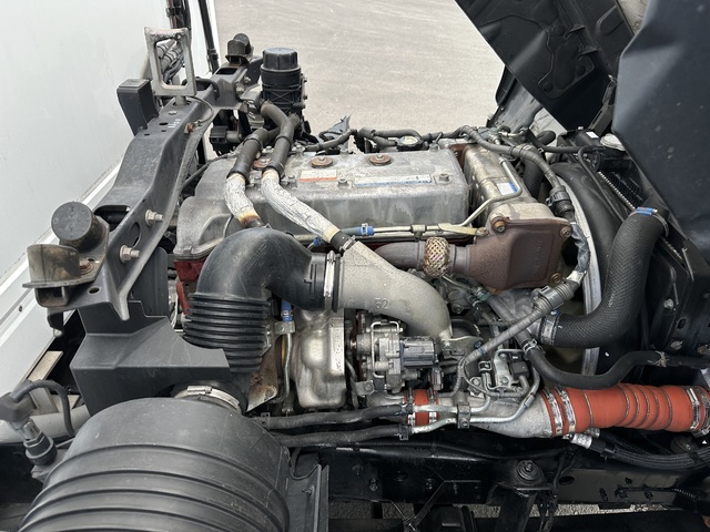 中古 【374万円】日野 冷凍バン 増トン H29年 2PG-FJ2ABGの部品