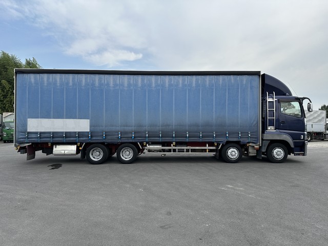 中古 【297万円】三菱ふそう バン 大型 H27年 QPG-FS64VZの外装