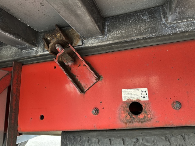 中古 【297万円】三菱ふそう バン 大型 H27年 QPG-FS64VZの部品