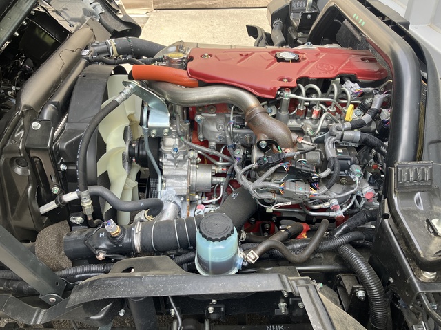 中古 【770万円】日野 ウイング 2トン(小型) R7年 2KG-XZU712Mの部品