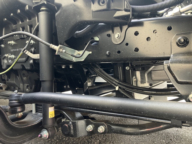 中古 【770万円】日野 ウイング 2トン(小型) R7年 2KG-XZU712Mの部品