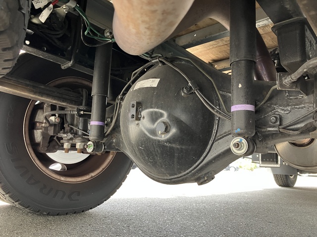 中古 【550万円】三菱ふそう バン 2トン(小型) R6年 2RG-FEAV0の部品