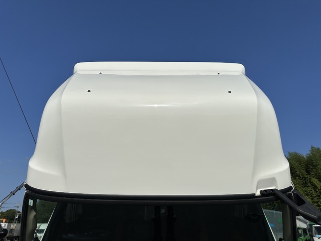 中古 【1,067万円】日野 ウイング 4トン(中型) R6年 2PG-FD2ABGの外装