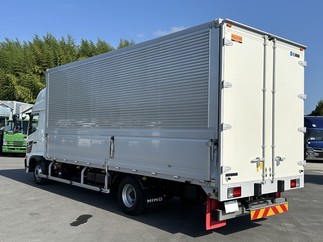 中古 【1,067万円】日野 ウイング 4トン(中型) R6年 2PG-FD2ABGの外装