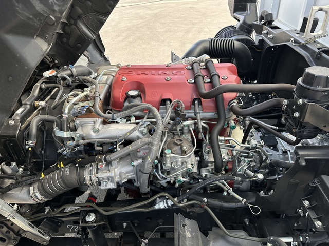 中古 【1,067万円】日野 ウイング 4トン(中型) R6年 2PG-FD2ABGの部品
