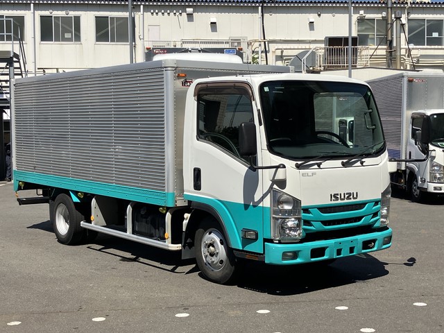 中古 【121万円】いすゞ バン 2トン(小型) H29年 TRG-NMR85ANの外装