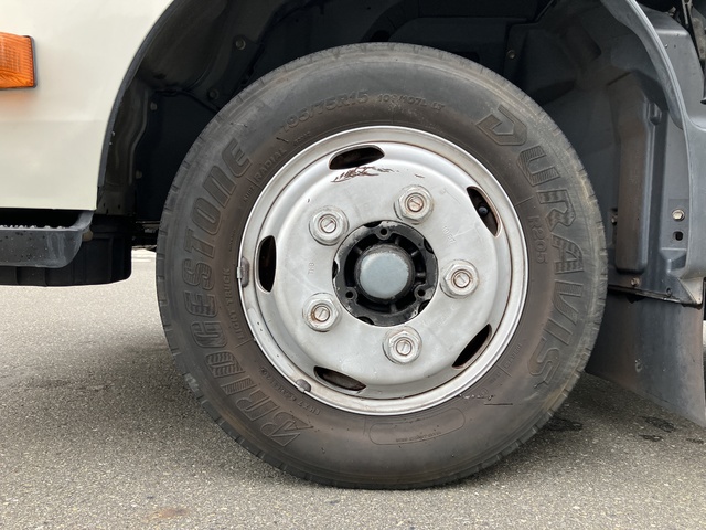 中古 【374万円】日野 冷凍バン 2トン(小型) H30年 TPG-XZC605Mの外装