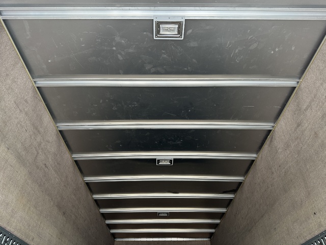 中古 【396万円】日野 バン 4トン(中型) H25年 TKG-FD7JLAGの内装