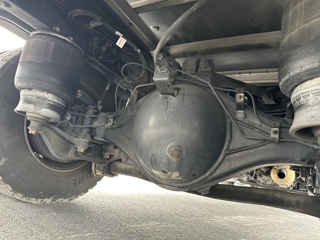 中古 【396万円】日野 バン 4トン(中型) H25年 TKG-FD7JLAGの部品