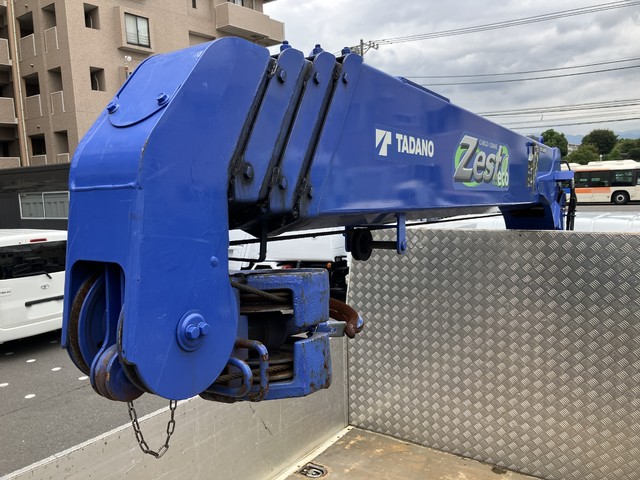 中古 【627万円】三菱ふそう クレーン・セルフ 2トン(小型) R1年 TPG-FEB80の内装