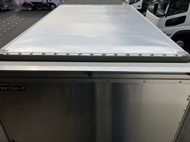 中古 【627万円】いすゞ バン 2トン(小型) R6年 2RG-NLR88ANの外装