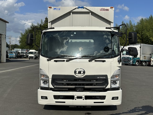 中古 【902万円】日産UD ウイング 4トン(中型) R4年 2PG-BRR90T2の外装