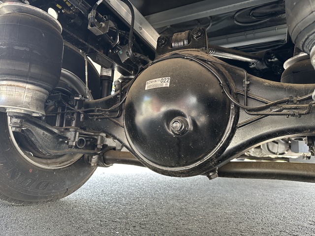 中古 【902万円】日産UD ウイング 4トン(中型) R4年 2PG-BRR90T2の部品
