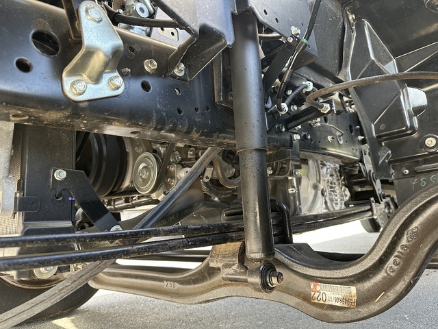 中古 【902万円】日産UD ウイング 4トン(中型) R4年 2PG-BRR90T2の部品