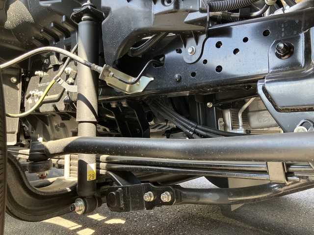 中古 【770万円】日野 ウイング 2トン(小型) R6年 2KG-XZU722Mの部品