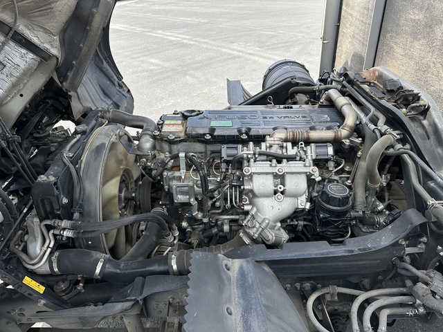 中古 【330万円】三菱ふそう 平ボディー 4トン(中型) H28年 TKG-FK61Fの部品