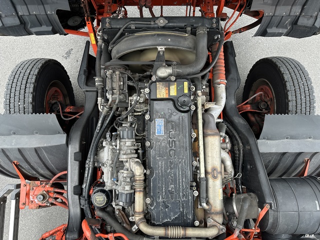 中古 【220万円】三菱ふそう 冷凍バン 4トン(中型) H27年 TKG-FK64Fの部品