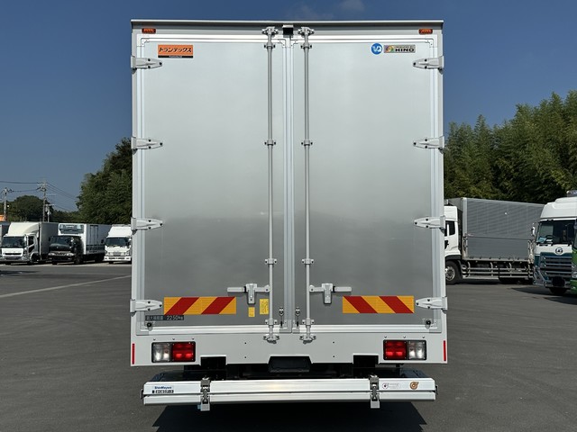 中古 【1,298万円】日野 ウイング 4トン(中型) R6年 2PG-FD2ABGの外装