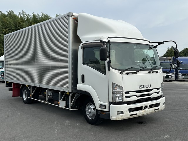 中古 いすゞ バン 4トン(中型) R2年 2RG-FRR90S2の外装