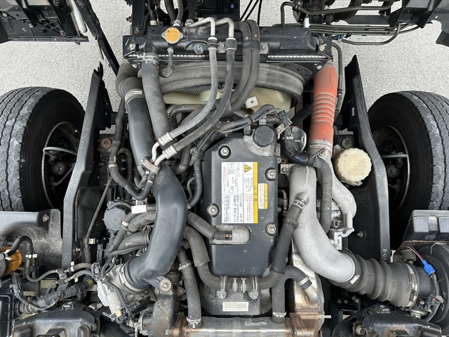 中古 いすゞ バン 4トン(中型) R2年 2RG-FRR90S2の部品