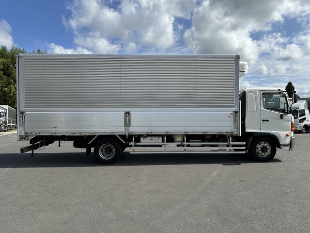 中古 【1,067万円】日野 冷凍ウイング 増トン H29年 QKG-FE7JMAAの外装