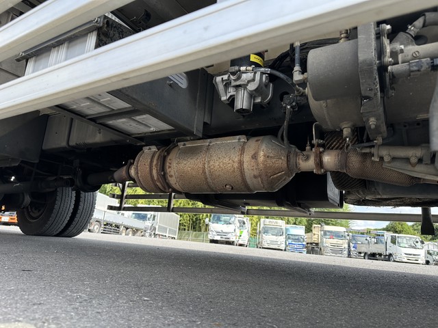 中古 【1,067万円】日野 冷凍ウイング 増トン H29年 QKG-FE7JMAAの部品