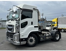 R1年 87.5万km時エンジン交換済み 460高馬力 トラクターヘッド 第5輪荷重11.5ｔ ハイルーフ リアエアサス スムーサー いすゞギガ アルミホイール