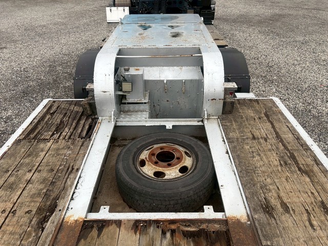 中古 【396万円】トレーラー 大型 H7年 -TL28G6F2Sの内装