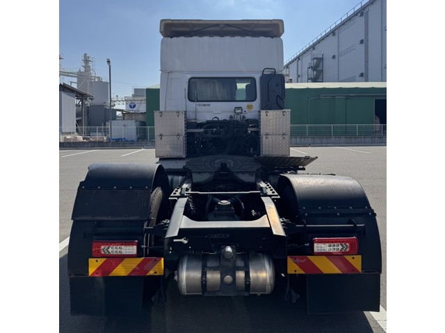 中古 【572万円】日産UD トレーラーヘッド (トラクターヘッド) 大型 R3年 2PG-GK5AADの外装