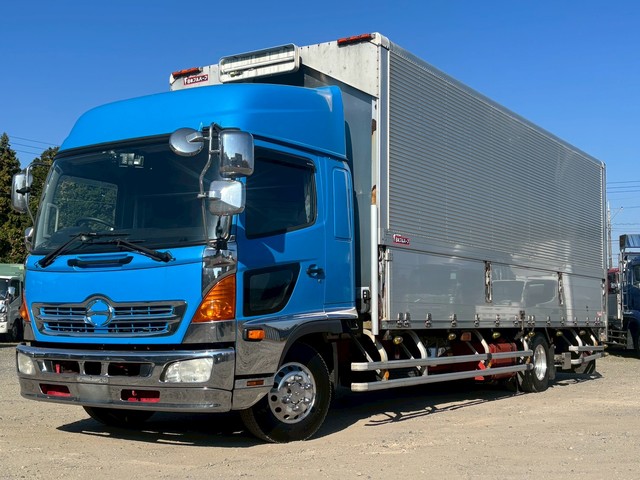 フルハーフ 融雪仕様 リアエアサス ターボ240馬力 日野レンジャーハイルーフ ワイドキャブ 7200ボデー アルミウィング 赤シャシ 積載2.15トン