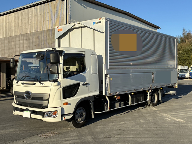 中古 日野 ウイング 4トン(中型) H30年 2PG-FD2ABG