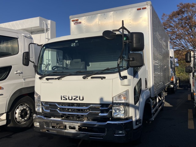 【近日入庫予定】 H29年 跳上パワーゲート付き アルミバン 5700ワイド リアエアサス 6速マニュアル いすゞフォワード