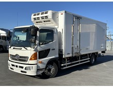 H27年 格納パワーゲート付き 冷凍バン 5800標準幅 デンソー冷凍機 床アルミ縞板 板バネ 6速マニュアル 日野レンジャー