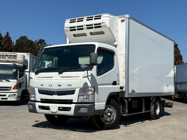 【近日入庫】【先行案内】車検付き 積載2.95トン 格納パワーゲート デンソー低温設定 三菱キャンター マニュアル5速