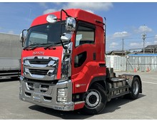 【期間限定特価車】 H30年 ハイルーフ トラクターヘッド 420馬力 第五輪11,500kg 7MT メッキパーツ多数 いすゞ ギガ