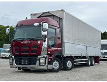 マニュアル7速 4軸低床 ハイルーフ いすゞギガ アルミウイング メッキパーツ 積載13.7トン